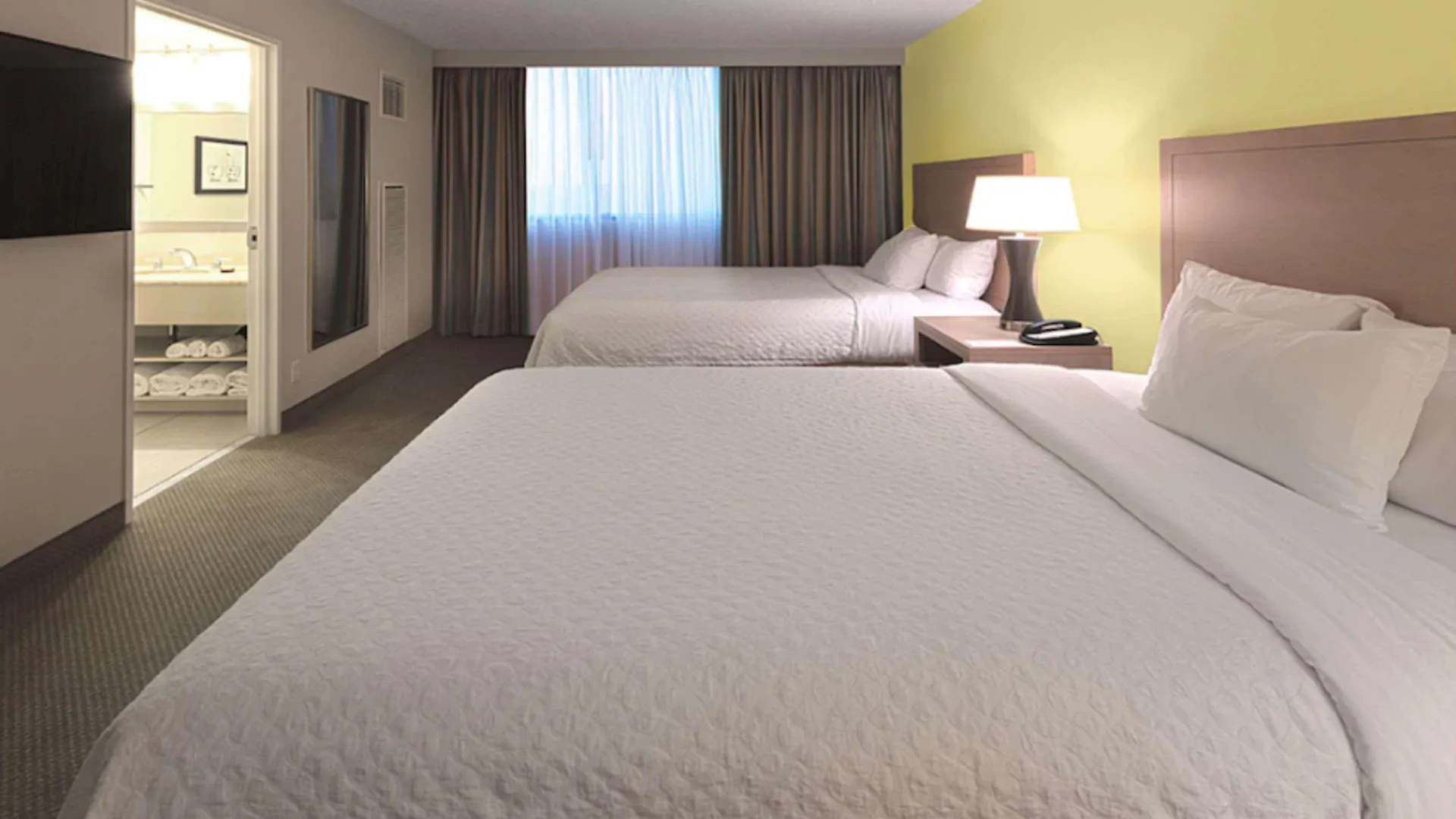 Embassy Suites By Hilton Tampa Airport Westshore 3*,
