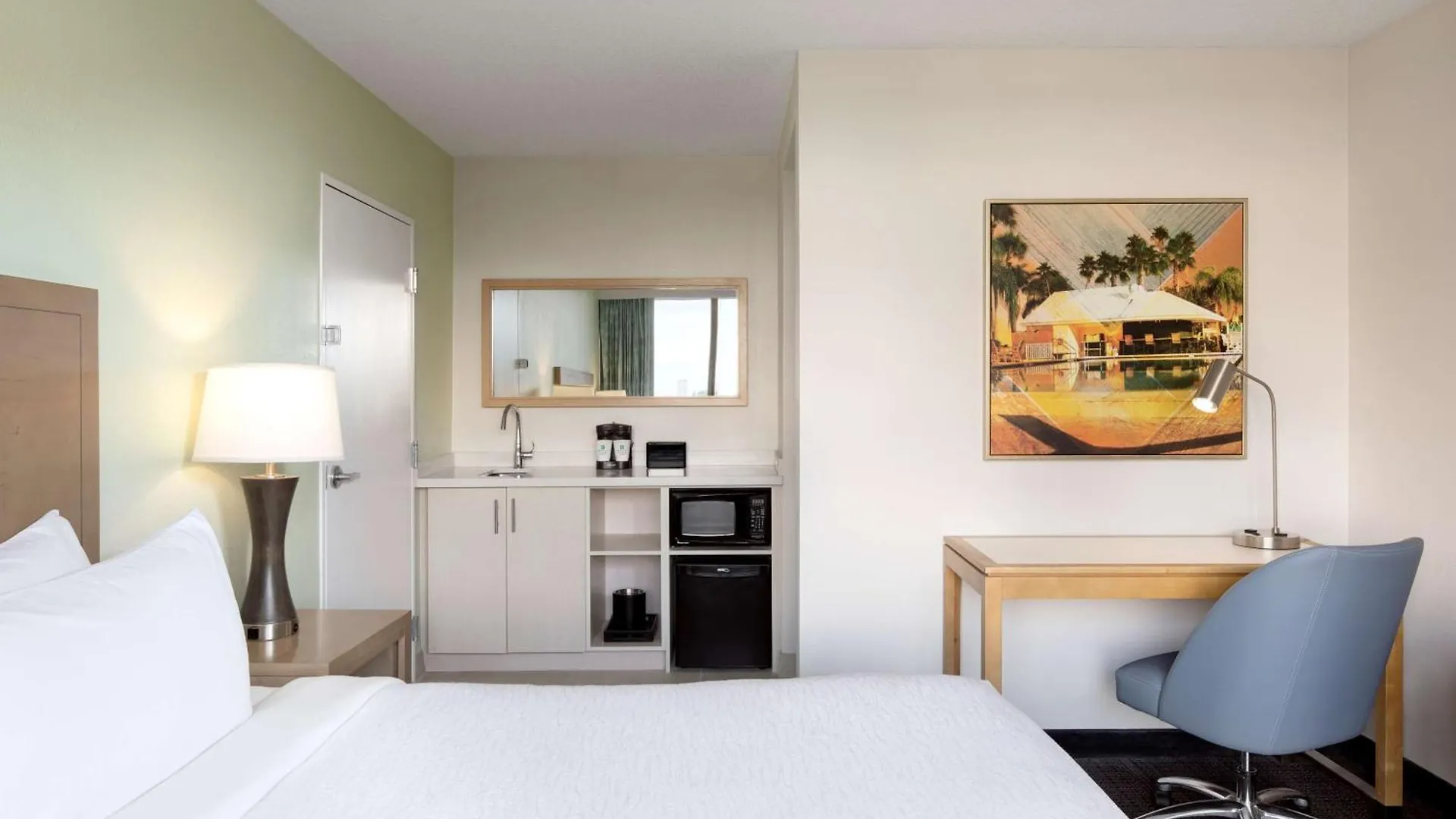 Embassy Suites By Hilton Tampa Airport Westshore