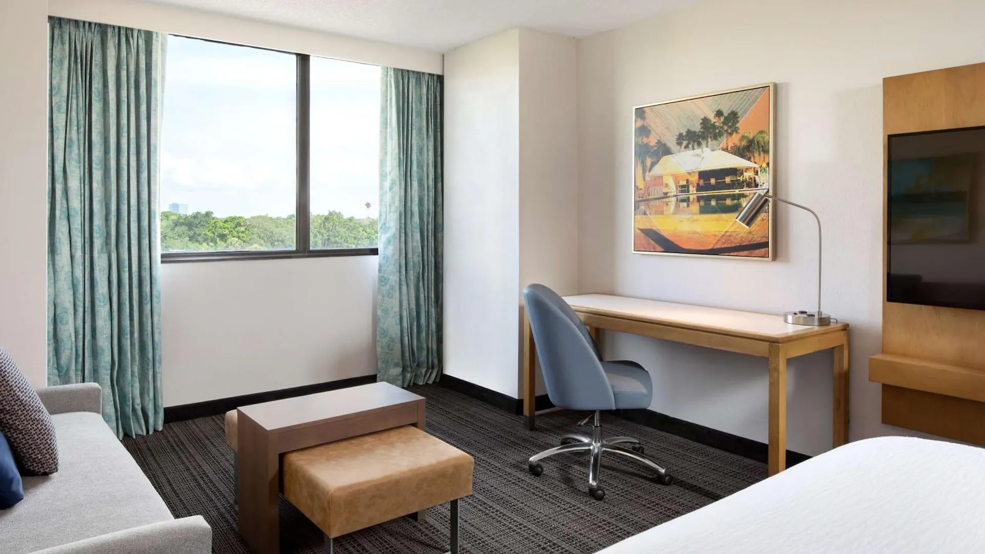 Embassy Suites By Hilton Tampa Airport Westshore Hotel