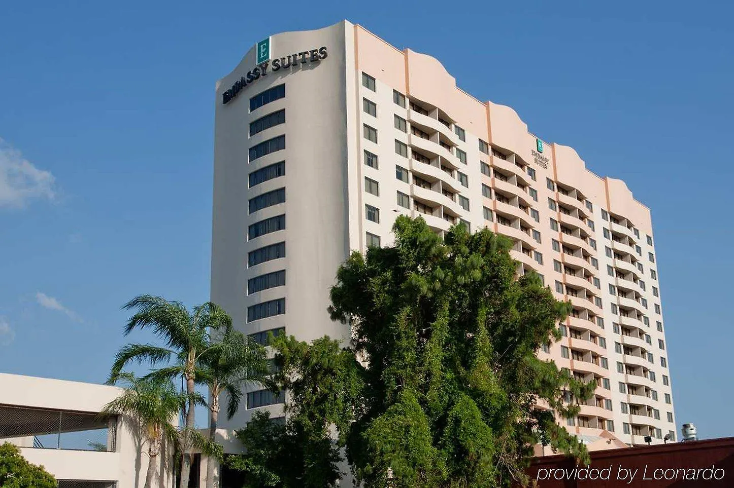 Hotel Embassy Suites By Hilton Tampa Airport Westshore